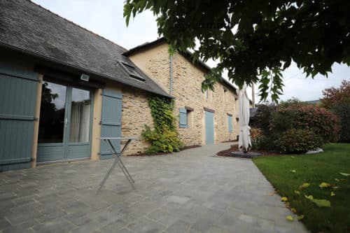 Terrasse en pavés béton